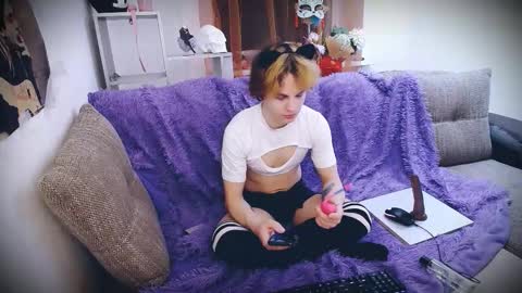 Snapshot of sparkyferret chatting on 11.20.25 sparkyferret online show from 11.20.25