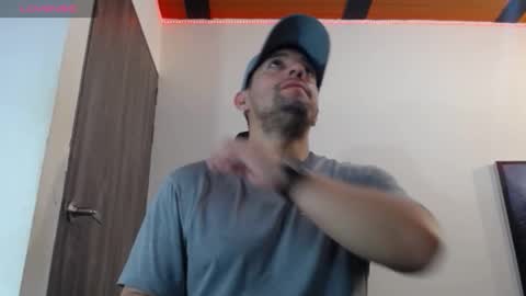 Snapshot of spartacus_cam chatting on 01.13.25     online show from 01.13.25