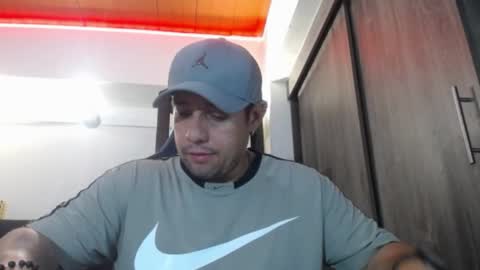     online show from 04.05.26