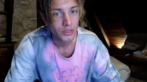 Sasha --  online show from 04.17.26