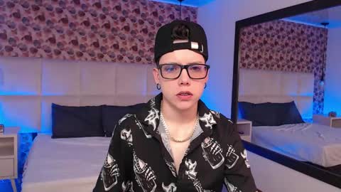 spencerm_ online show from 10.19.25