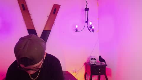 spencerm_ online show from 11.25.25