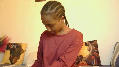 Quinter  Cheeky online show from 11.30.25