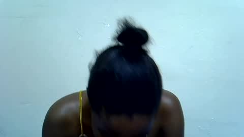 Snapshot of spicy_kittie chatting on 06.29.26 Kittle online show from 06.29.26