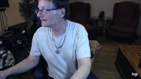 bri and mags fun room online show from 12.27.24