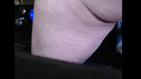 bri and mags fun room online show from 04.15.26