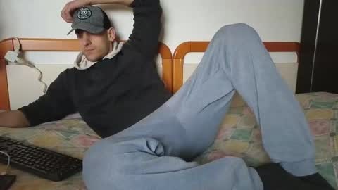 Marco. When Im offline you can view premium content in bio online show from 01.28.25