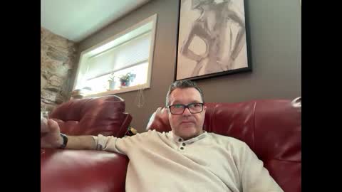 Snapshot of spike69old chatting on 04.10.26 spike69old online show from 04.10.26