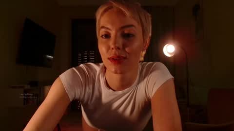 Elizabeth online show from 12.17.25