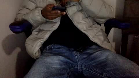 Twitter Toxiceli2 online show from 11.11.25