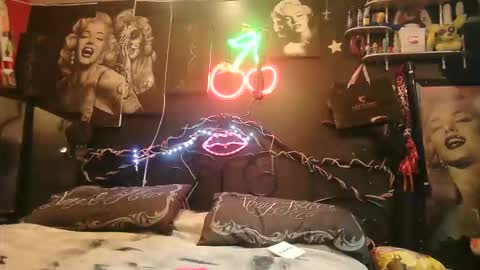 Daddy  His Splash Queen online show from 02.21.26