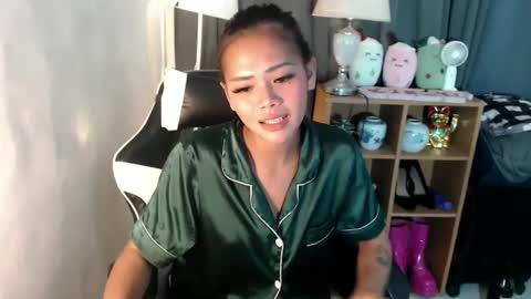 CALL ME RAINE online show from 01.22.25