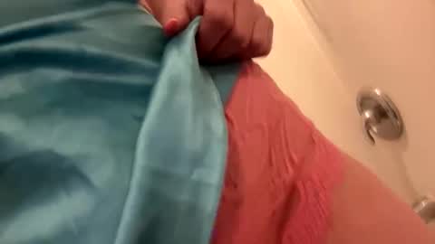 Snapshot of sporegeous chatting on 02.11.26 sporegeous online show from 02.11.26