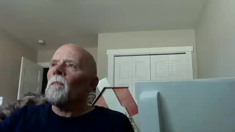 Snapshot of sportfish chatting on 05.08.26 sportfish online show from 05.08.26