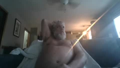 Snapshot of spyceytrucker77 chatting on 01.14.26 spyceytrucker77 online show from 01.14.26
