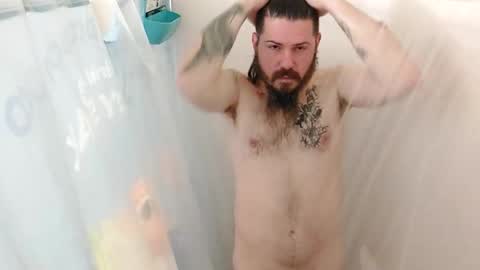 Snapshot of squ1rtl3cb chatting on 01.02.25 squ1rtl3cb online show from 01.02.25