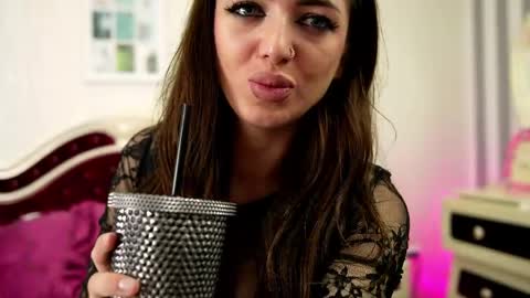 Stacy online show from 05.23.26