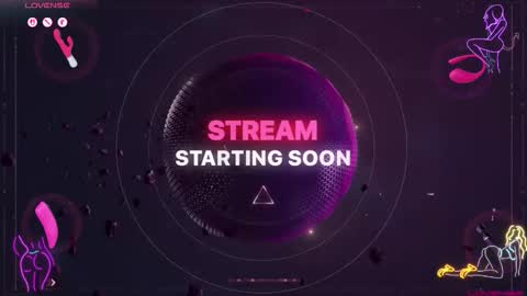 Snapshot of squirt_vip_room chatting on 01.18.26 Roxy Day Mossimo Knight online show from 01.18.26