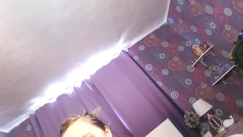 Snapshot of squirtyjess chatting on 02.16.25 just Jess online show from 02.16.25