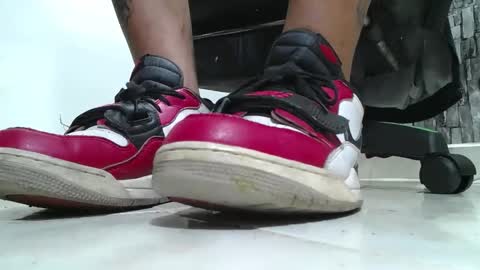 sr master cum its my old account online show from 04.19.26