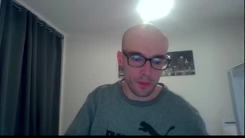 Snapshot of ssenzo chatting on 12.07.24 ssenzo online show from 12.07.24