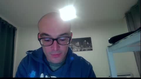 Snapshot of ssenzo chatting on 12.24.24 ssenzo online show from 12.24.24