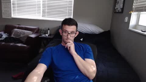 Snapshot of st22fe69 chatting on 04.17.26 Jose online show from 04.17.26