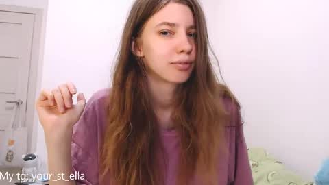Snapshot of st_ella chatting on 04.29.26 Ella online show from 04.29.26