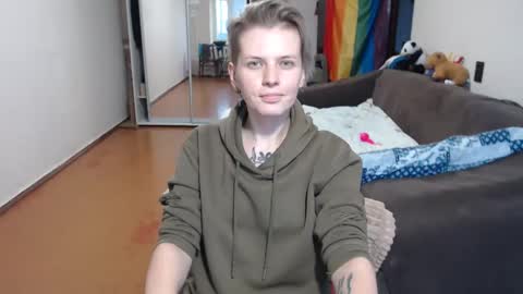 Snapshot of stacey_hot_01 chatting on 12.03.24 Stacey online show from 12.03.24