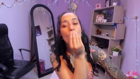 Snapshot of staceylee_ chatting on 03.02.26 Stacey lee online show from 03.02.26