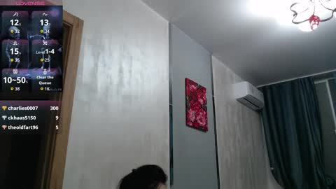 Snapshot of stacy_davise chatting on 11.02.25 STACY online show from 11.02.25