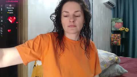 Snapshot of stacy_davise chatting on 07.20.26 STACY online show from 07.20.26