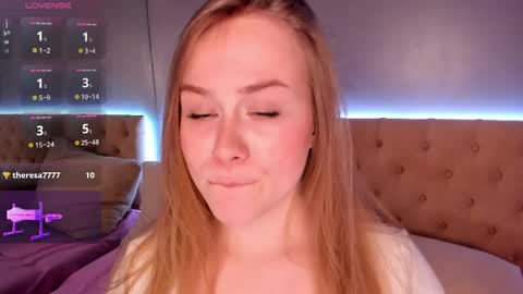 Snapshot of stacy_moorexx chatting on 05.19.26 STACY online show from 05.19.26