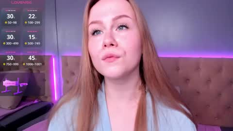 Snapshot of stacy_moorexx chatting on 05.28.26 STACY online show from 05.28.26