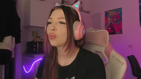 Stacy online show from 11.24.25