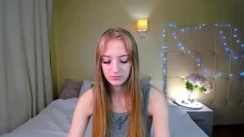 Snapshot of stacy_riiver chatting on 01.23.25 Stacy Mon Tue Wed Thu Fri Sun GMT GMT 3 1000am - 0400pm online show from 01.23.25