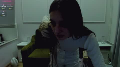Snapshot of stacy_sexylips chatting on 12.01.24 Sexy lips online show from 12.01.24