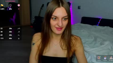 Snapshot of stacy_sexylips chatting on 06.27.26 Sexy lips online show from 06.27.26