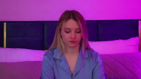 StacyEvances online show from 03.06.26