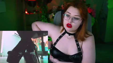 Snapshot of stacyjensen chatting on 04.27.26 Stasey online show from 04.27.26