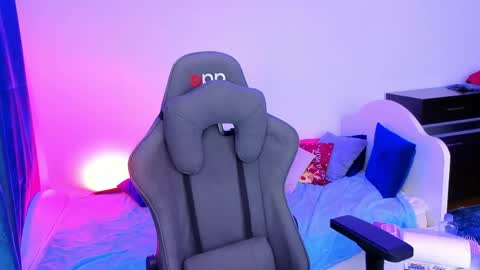 Madison online show from 04.19.26