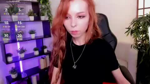 Snapshot of star_tarra chatting on 07.23.26 Tarra online show from 07.23.26
