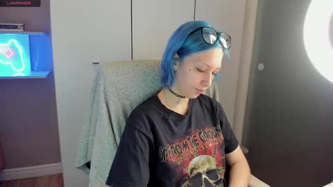 Snapshot of starelli chatting on 05.31.26 Kate online show from 05.31.26