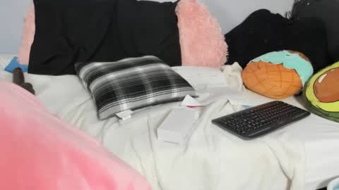 Snapshot of starlastylez chatting on 01.04.25 Starla Stylez online show from 01.04.25