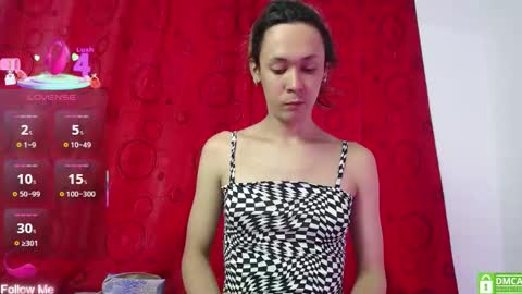 Snapshot of starliz27 chatting on 11.07.25 starliz online show from 11.07.25