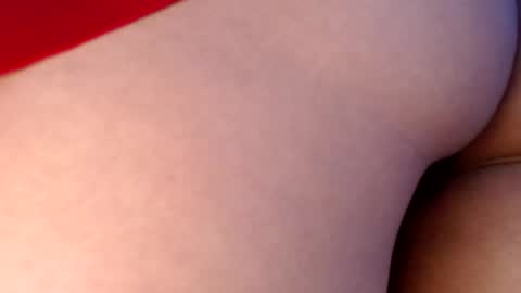 Snapshot of stars4spider_ chatting on 10.01.25 online show from 10.01.25