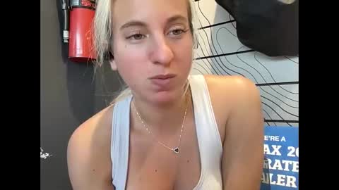 Stassiethatsororitygirl online show from 11.25.25