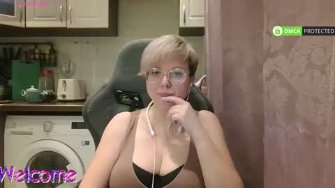 Snapshot of stasya_07 chatting on 03.12.25 Stasya online show from 03.12.25