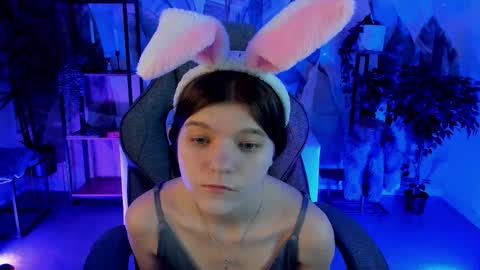 Snapshot of stasyacollins chatting on 12.03.25 Stasia online show from 12.03.25