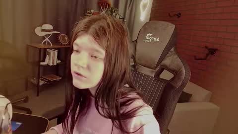 Snapshot of stasyacollins chatting on 12.05.25 Stasia online show from 12.05.25